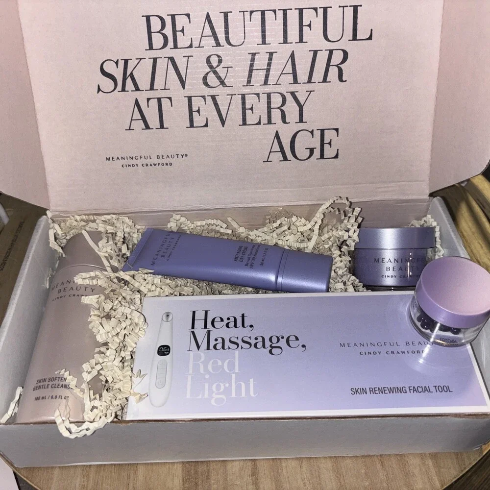 Meaningful Beauty 5 Pcs Set Cleanser Day Crème Brightener Red Light Tool